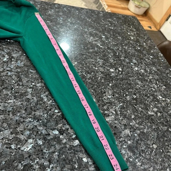 Banana Republic factory Solid button front sweater cardigan. NEW - Picture 9 of 9